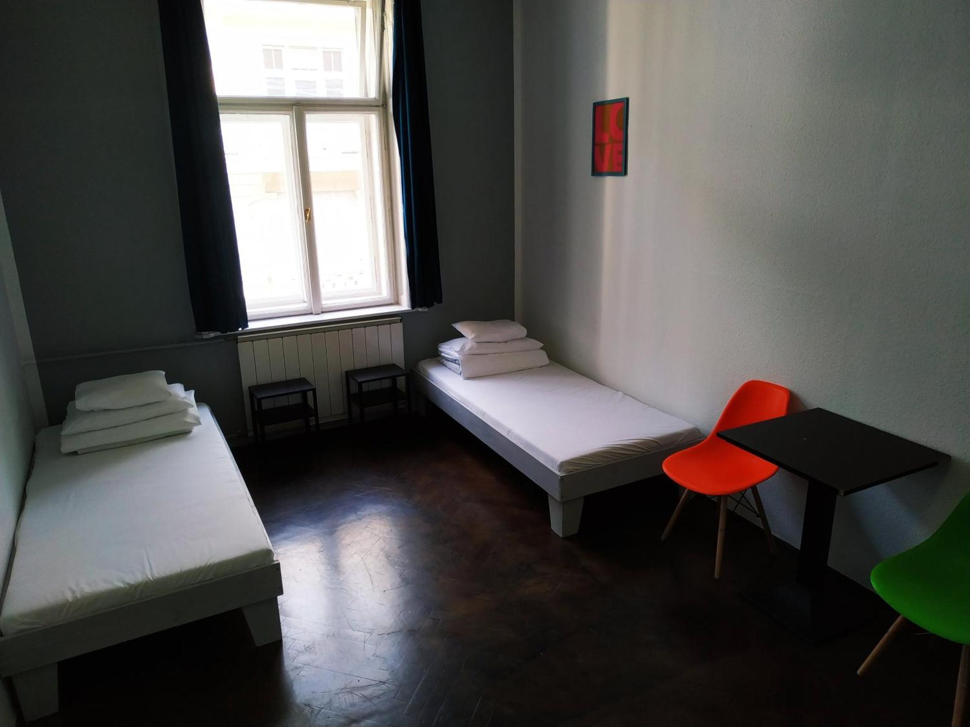 2B Hostel & Rooms Budapest Szoba fotó